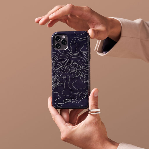 Drifting Shores - Line Art iPhone 15 Case 24