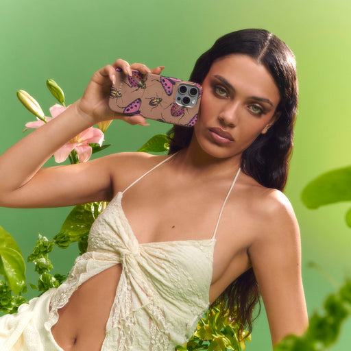 Runaway - iPhone 15 Pro Case 28