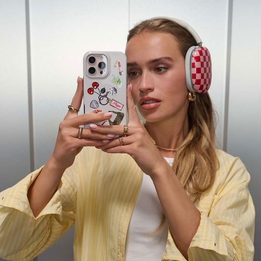 It Girl - iPhone 16 Pro Max Case 47