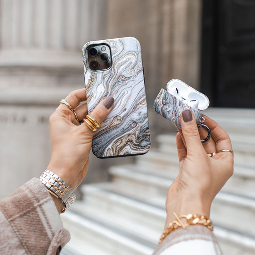 Gentle Wind - Trendy AirPods Pro Case 6