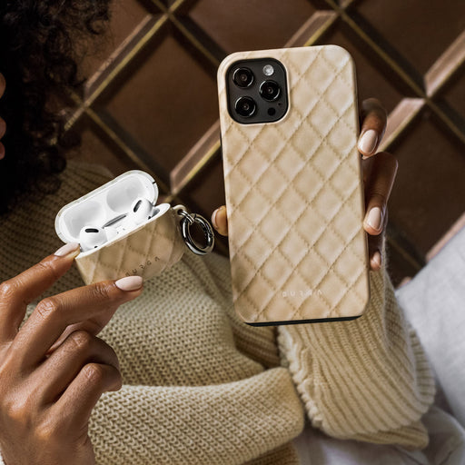 Simply Cream - Quilted iPhone XR Case 26